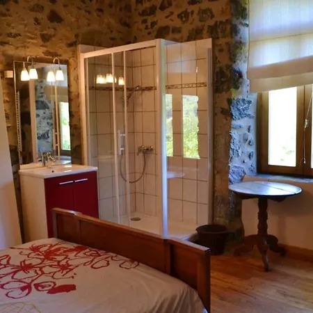 Maison Charmante A + Piscine Partagee & Vue Montagne Prázdninový dům *