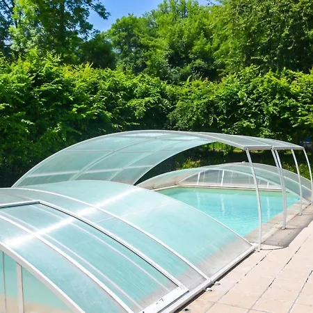 Maison Charmante A + Piscine Partagee & Vue Montagne Prázdninový dům *